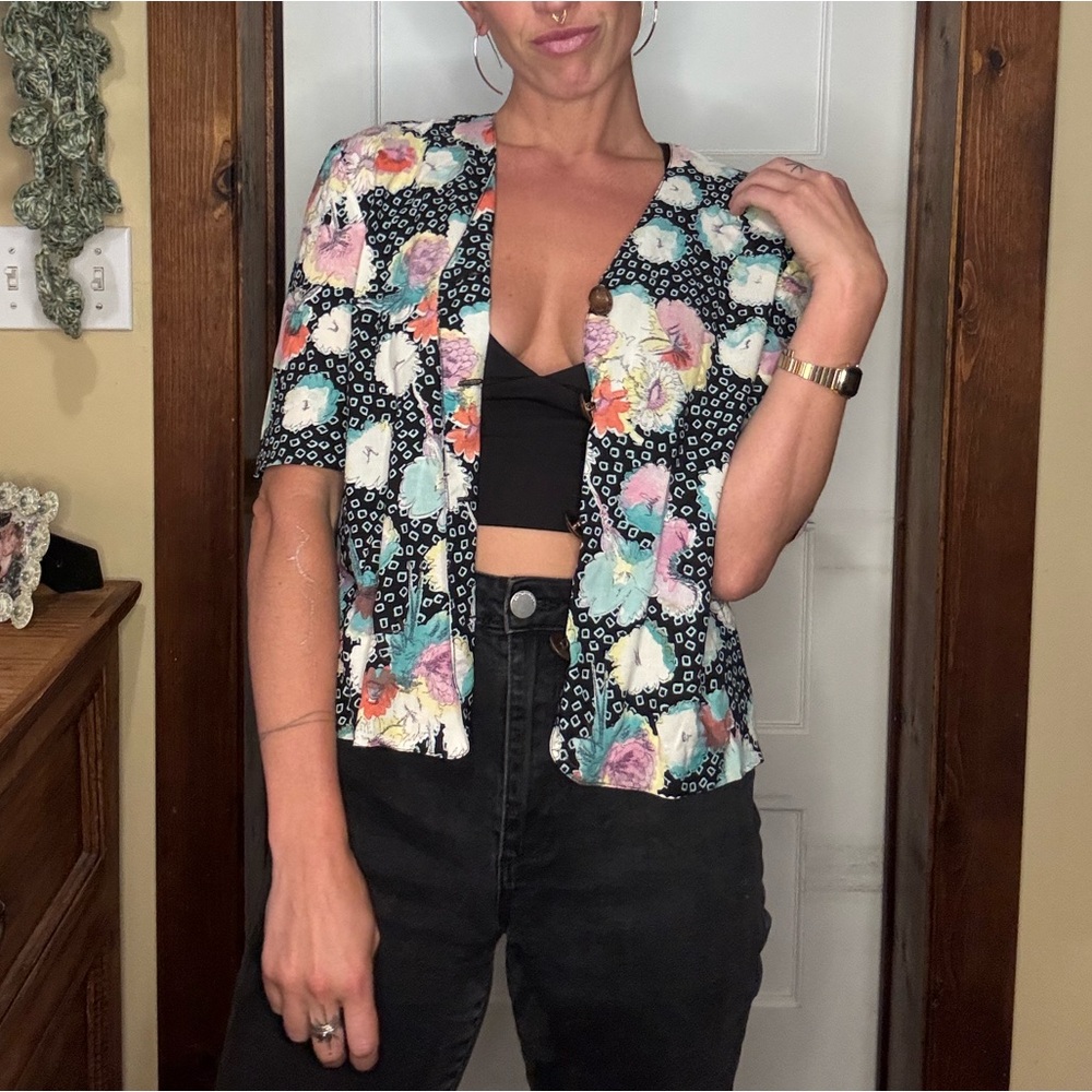 Vintage Dark Graphic Floral Button-Down Blouse Tee
